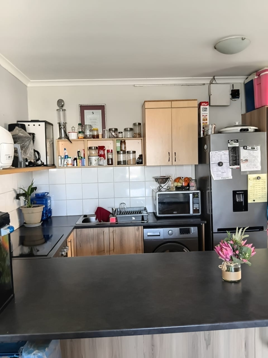 2 Bedroom Property for Sale in Rivergate Western Cape